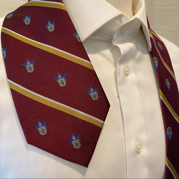 Tie by The Tie Bar - Picture 1 of 4